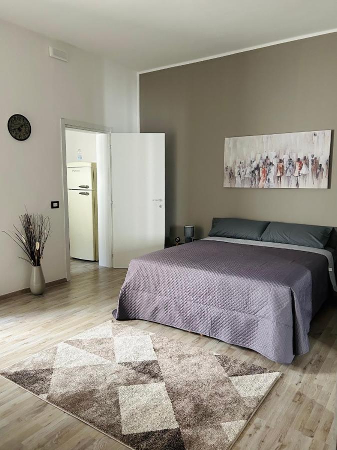 Ferienwohnung Essential House Brindisi Exterior foto