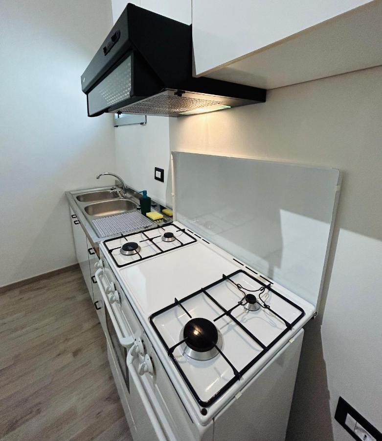 Ferienwohnung Essential House Brindisi Exterior foto